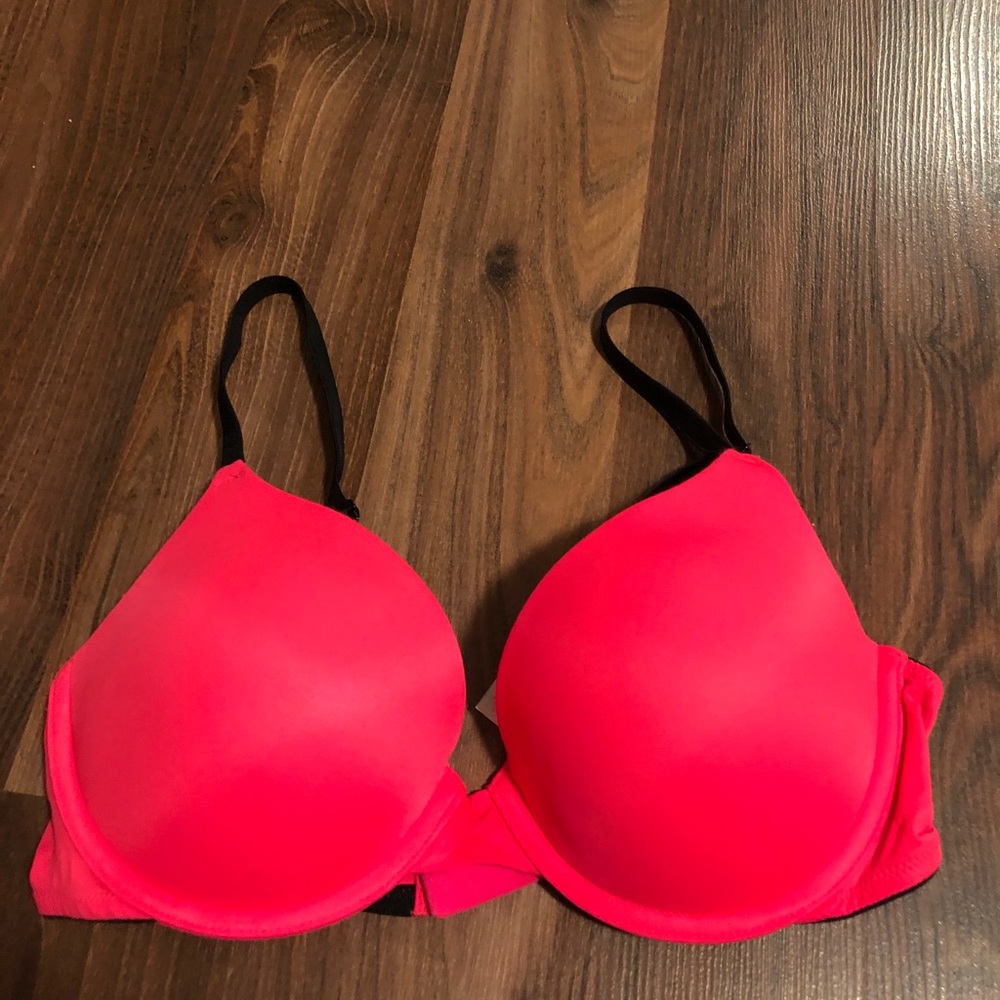 Victoria’s Secret PINK Bra